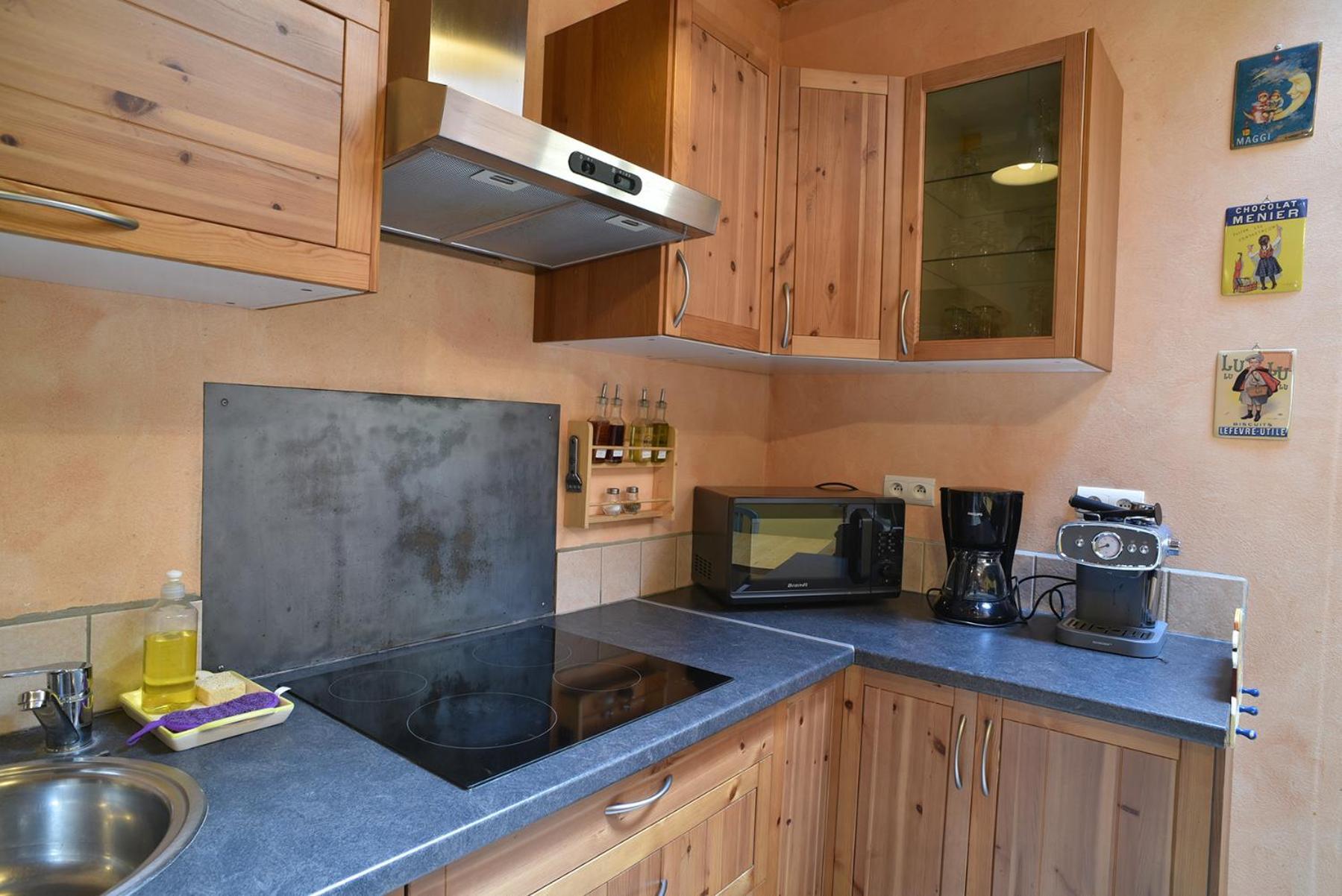 Gite Le Douglas, Vignoble Et Reculees Du Jura - Avec Sauna Lavigny Exteriör bild