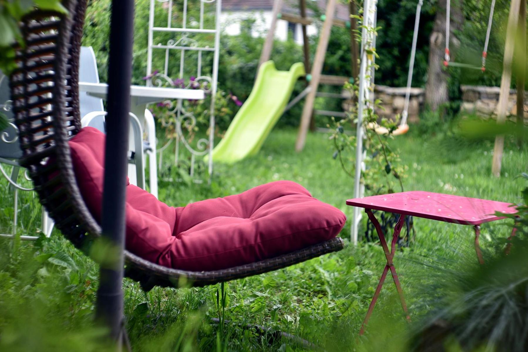 Gite Le Douglas, Vignoble Et Reculees Du Jura - Avec Sauna Lavigny Exteriör bild