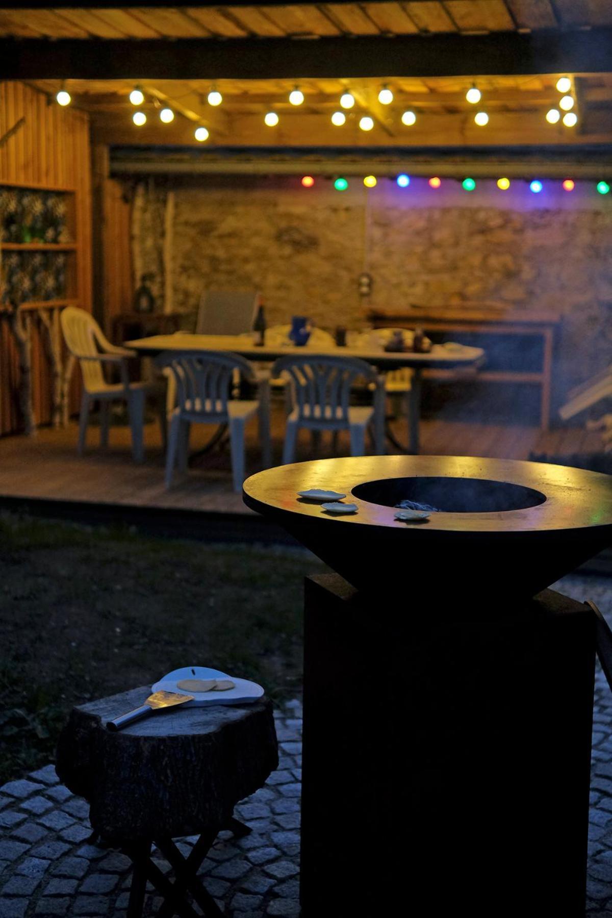 Gite Le Douglas, Vignoble Et Reculees Du Jura - Avec Sauna Lavigny Exteriör bild