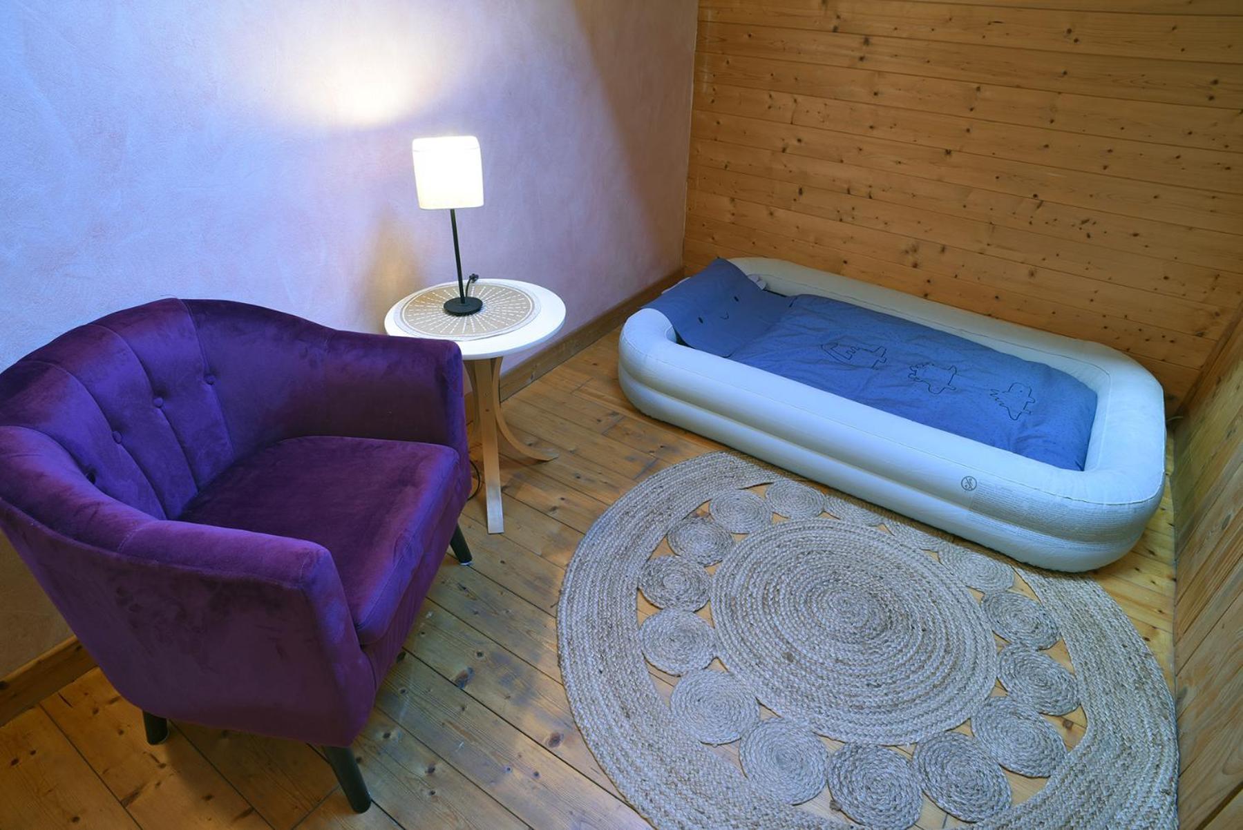 Gite Le Douglas, Vignoble Et Reculees Du Jura - Avec Sauna Lavigny Exteriör bild